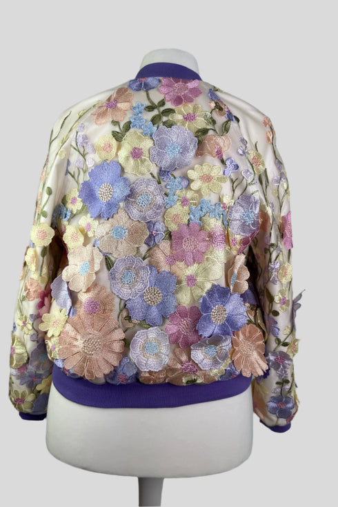 AURELIA FLOWER